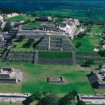 zona arqueologica Xochicalco viajarpormexico