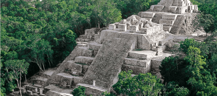 Zona Arqueologica Calakmul viajar por mexico